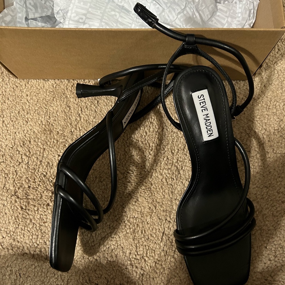 Steve Madden Elegant Black Heels